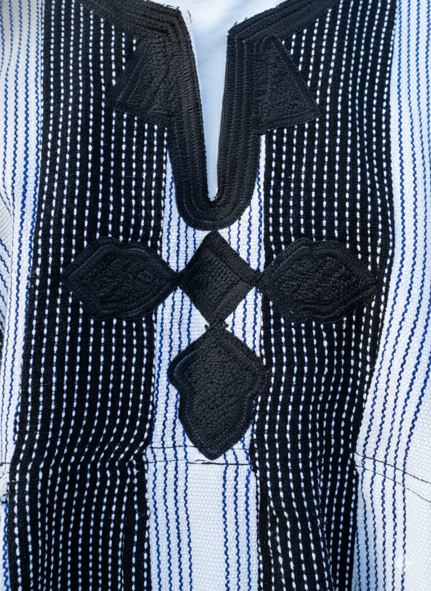 Monochrome Handwoven Batakari Fugu - Black & White Stripes