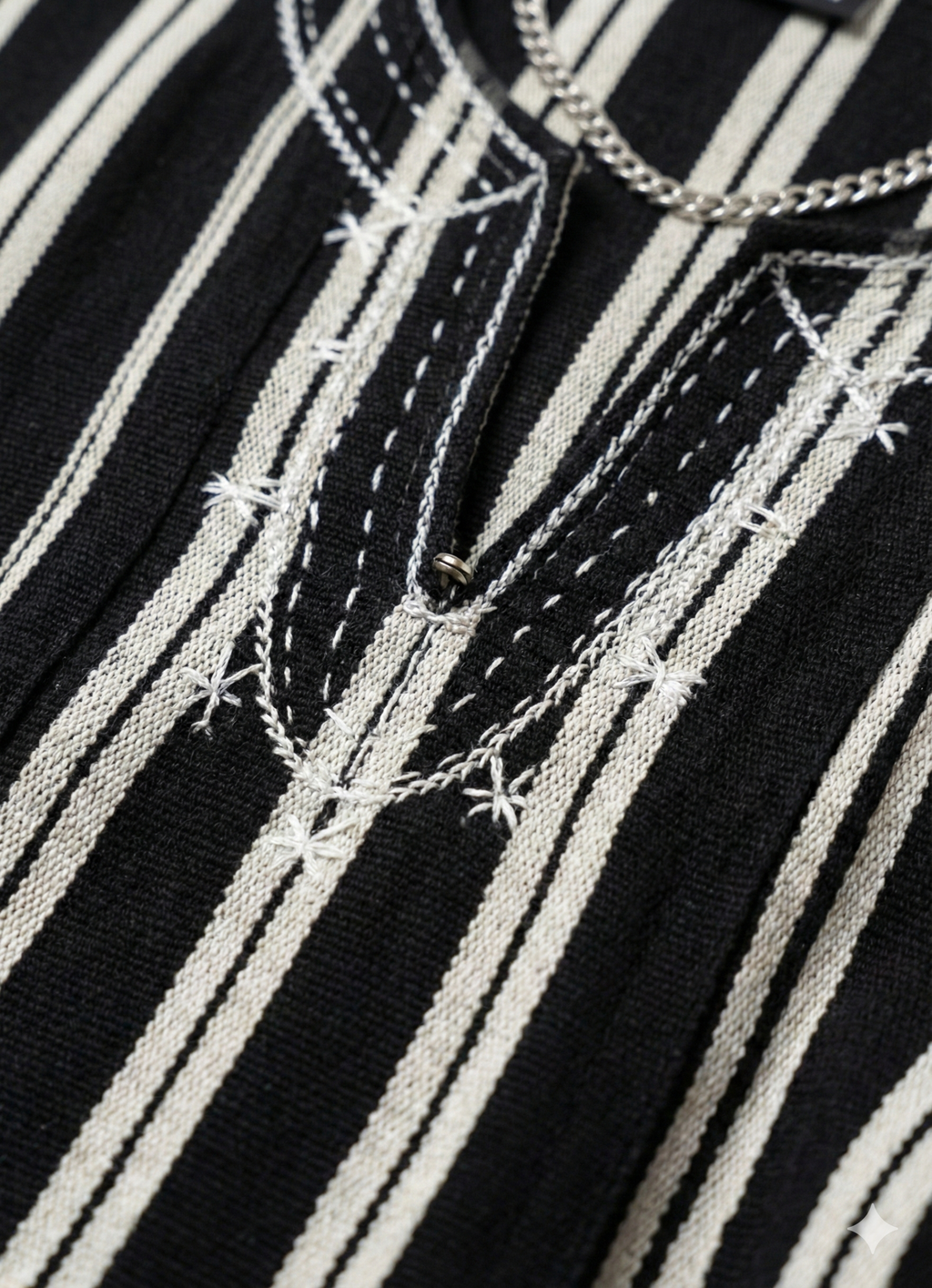 Black & Sand Brown Handwoven Fugu Batakari Smock