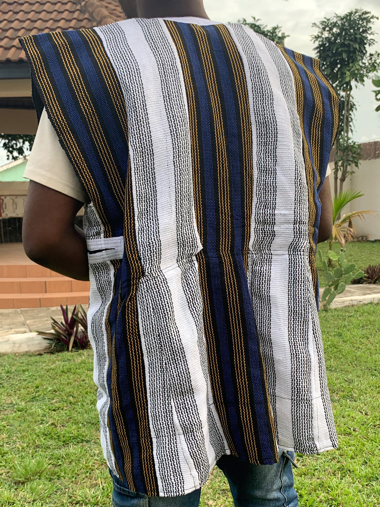 Handwoven Men's African Batakari Fugu Smock (One Size: S-XL)- White, Navy, Mustard & Blue pinstripes