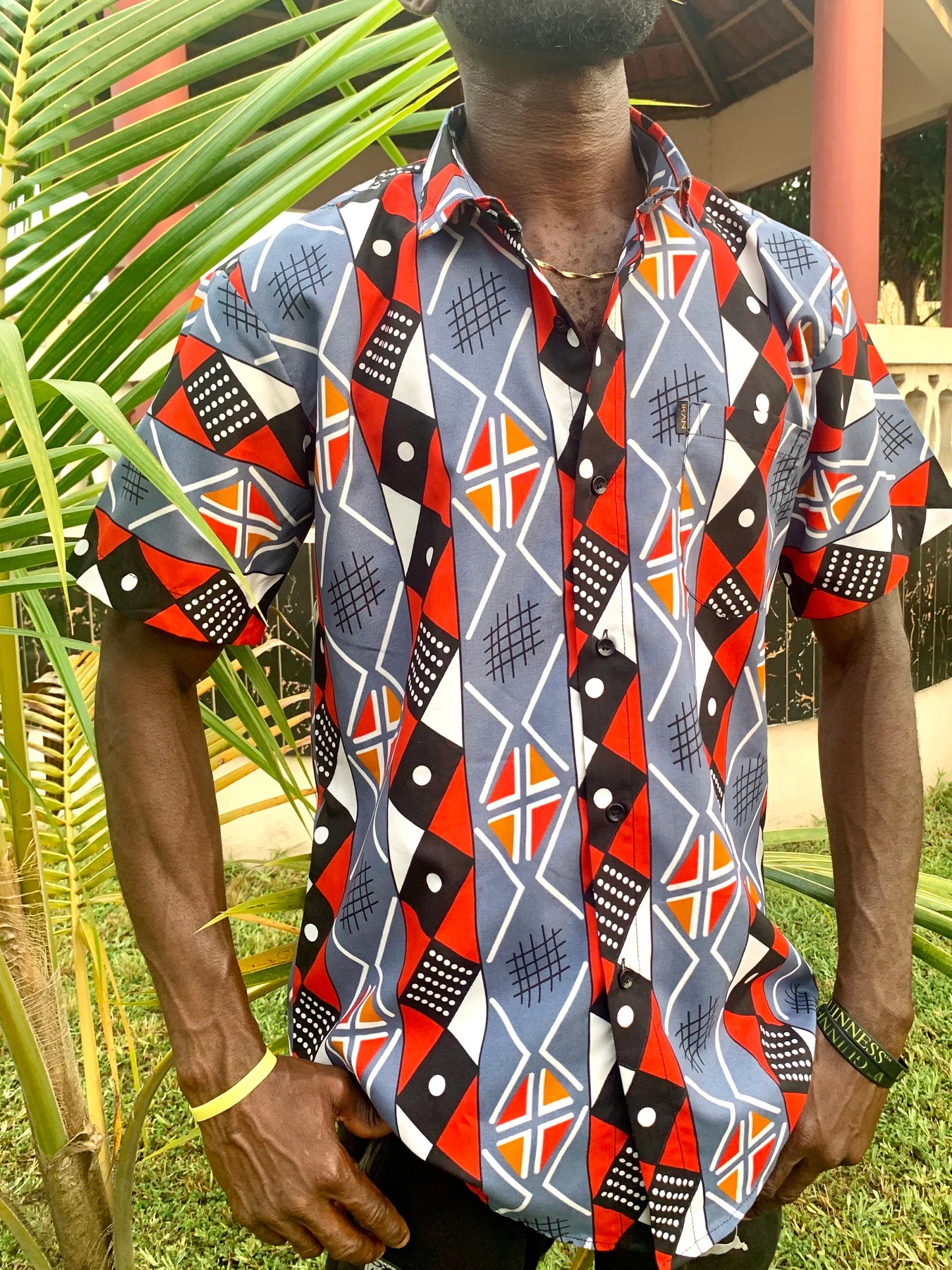 Super-soft 100% cotton multicoloured ankara wax print short sleeve button shirt with front pocket