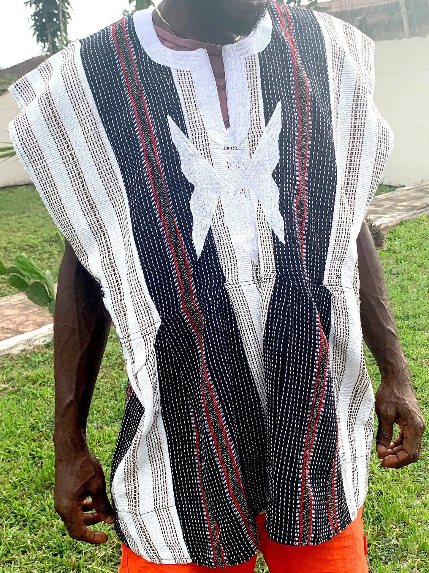 Handwoven Men's Kente Batakari Fugu Smock | One Size (S-XL)- Black, White & Red